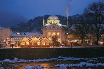 W10 Weihnachtskarte Kurhaus Meran